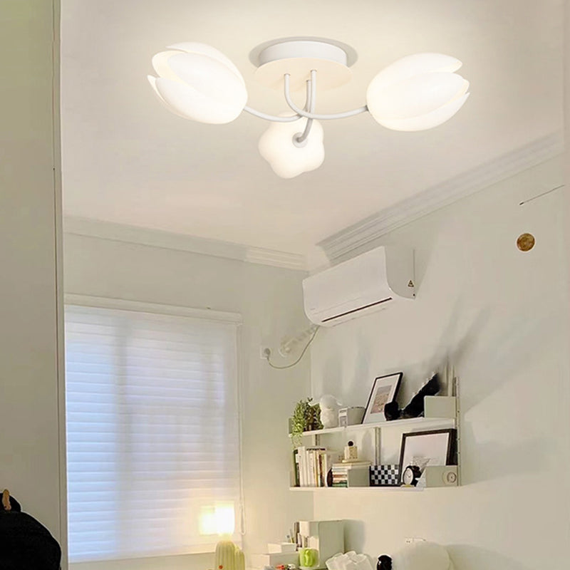 Modern Metal Flush Mount Flower Shape Ceiling Light with Plastic Shade for Living Room