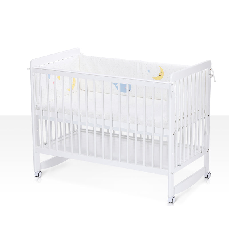 Nordic Style Solid Wood Crib White 5-In-1 Convertible Crib with Casters