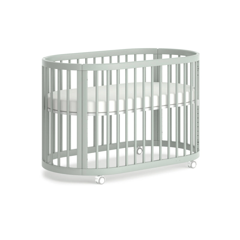 Nordic Style Oval Shape Crib Solid Wood 4-In-1 Convertible Crib