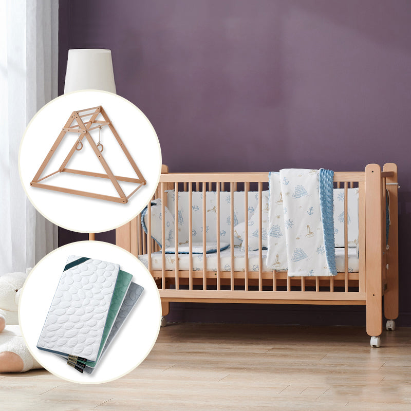 Solid Wood Adjustable Height Crib Home Bedroom Crib with Casters