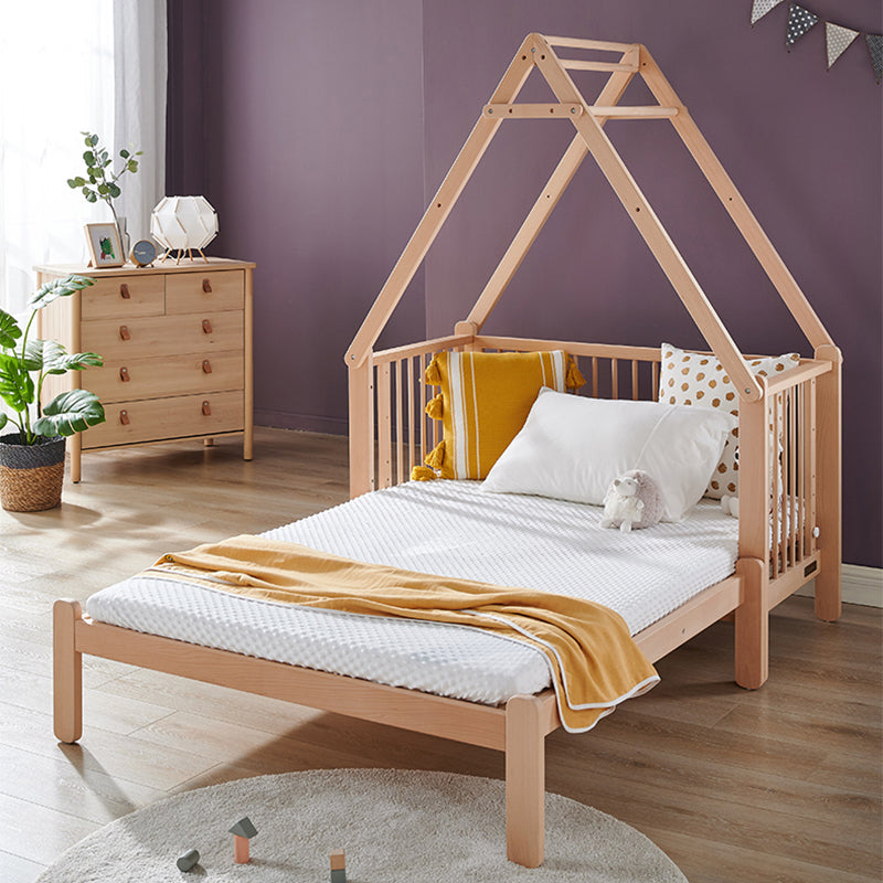 Solid Wood Adjustable Height Crib Home Bedroom Crib with Casters