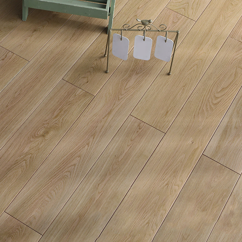 Solid Wood Laminate Plank Flooring Modern Laminate with Scratch Resistant