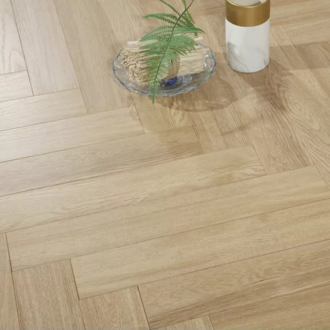 Contemporary Click Lock Laminate Plank Flooring Pine Laminate