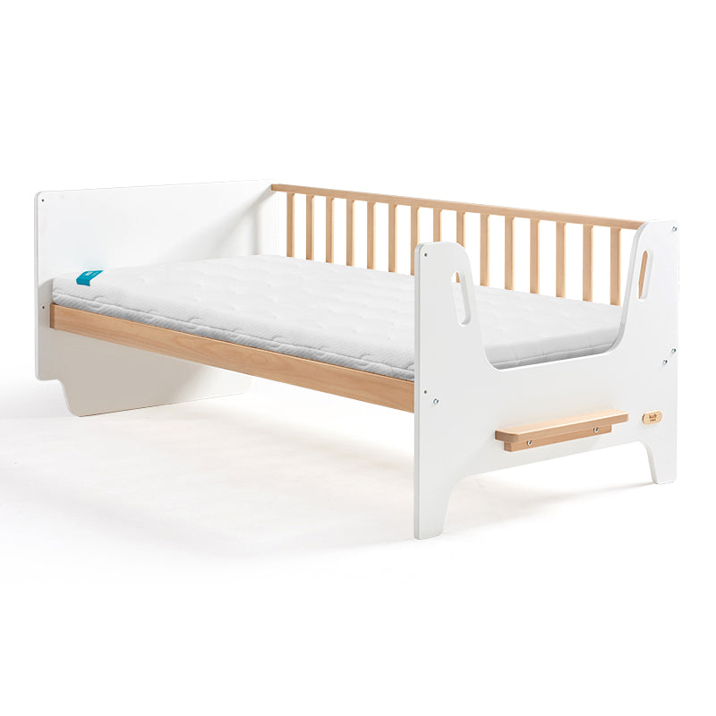 Light Wood Standard Scandinavian Baby Crib Nursery Bed with Guardrail