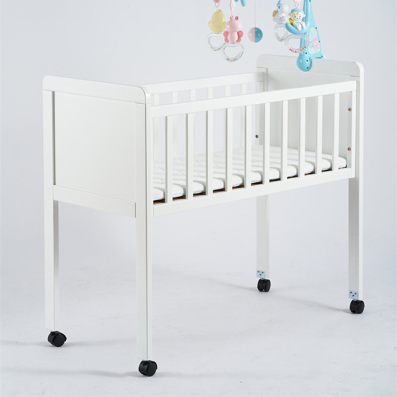 Scandinavian Solid Wood Toddler Bed with Guardrail Bed in White