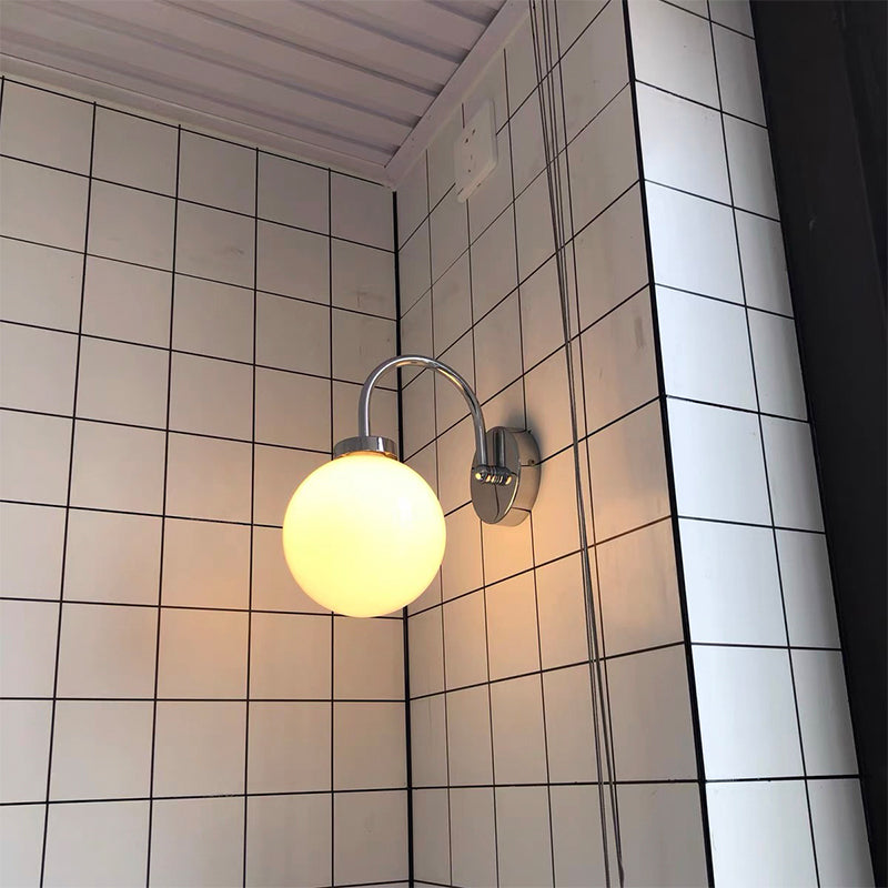 Modern Style Vanity Light Ball Shape Vanity Lamp for Shower Room