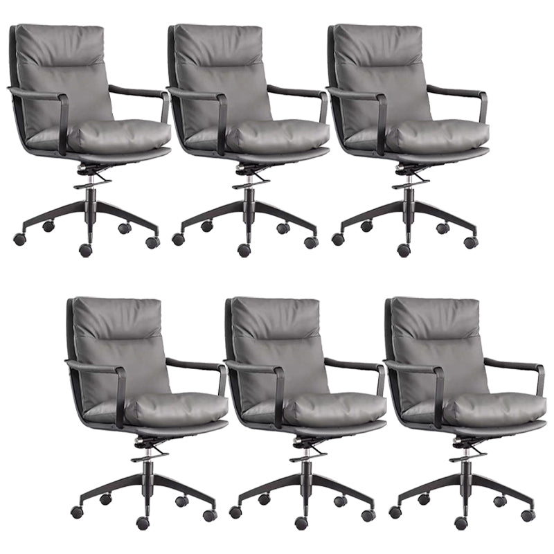 Modern Managers Chair Padded Arms Executive Chair with Wheels for Office