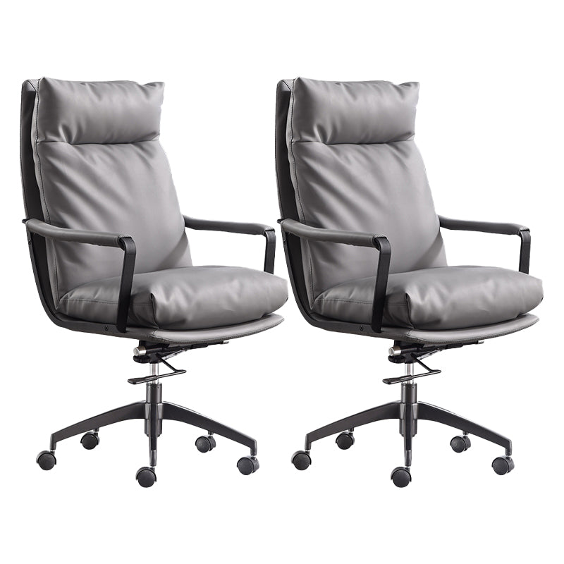 Modern Managers Chair Padded Arms Executive Chair with Wheels for Office