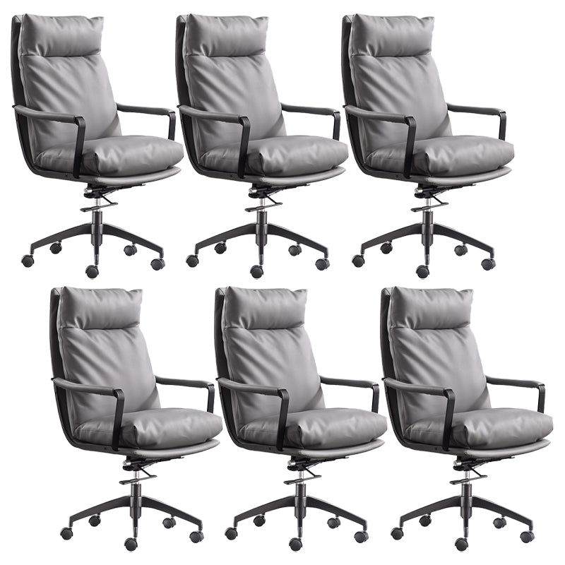 Modern Managers Chair Padded Arms Executive Chair with Wheels for Office