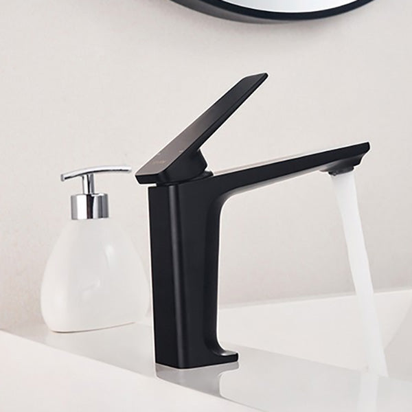 Glam Copper Vessel Faucet Lever Handles Low Arc Vessel Faucet for Bathroom