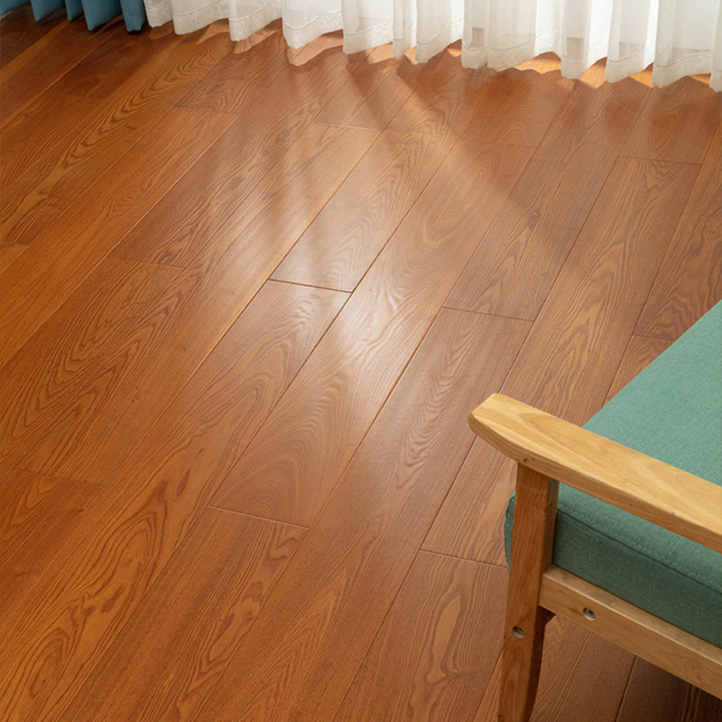 Modern Medium Laminate Flooring Natural Oak Laminate Plank Flooring