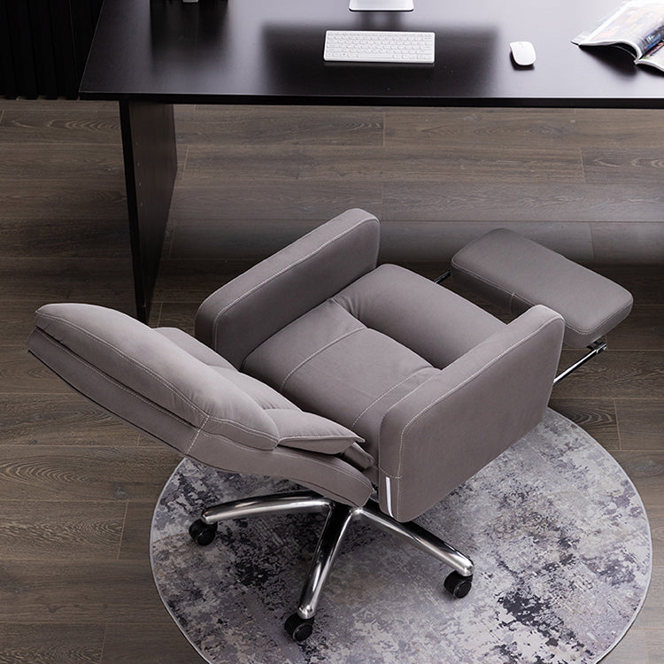 Modern No Arm Executive Chair Footrest Included Managers Chair for Office