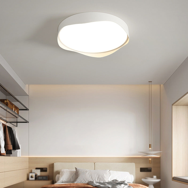 Contemporary LED Ceiling Lamp White Metal Indoor Flush Mount Lighting