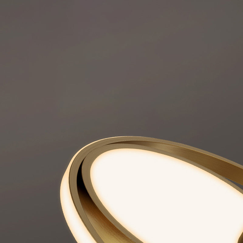 Metal Round Shape Flush Mount Light Modern-Style 3 Lights Flush Ceiling Light in Gold