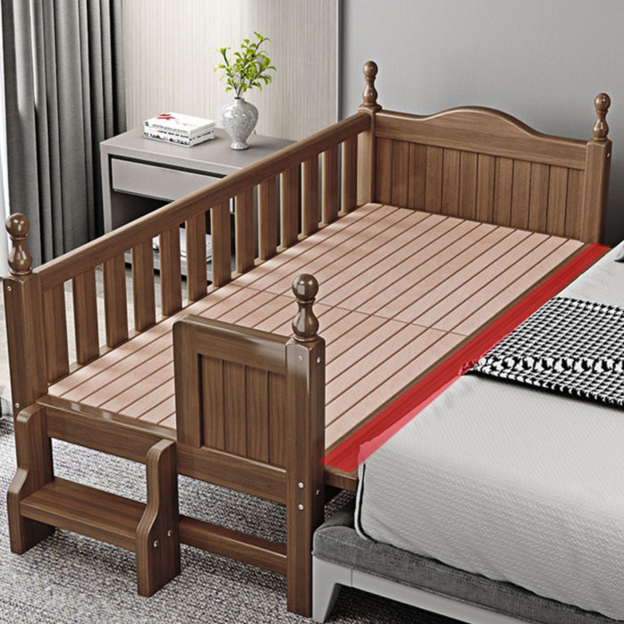 Traditional Brown Nursery Crib in Solid Wood Convertible Crib