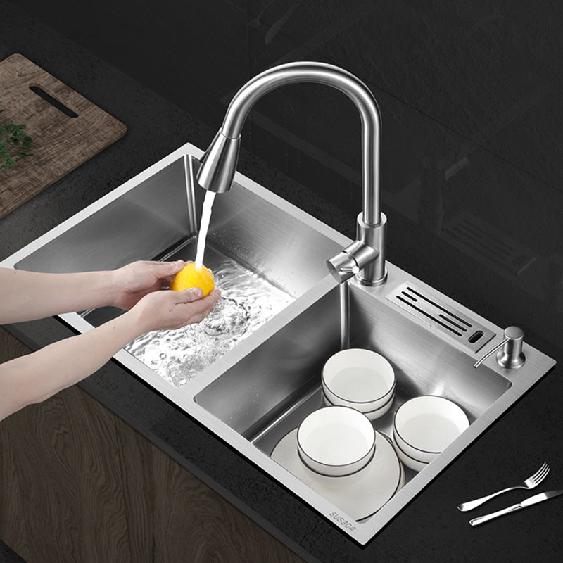 Contemporary Stainless Steel Kitchen Sink Double Basin Sink with Drain Assembly