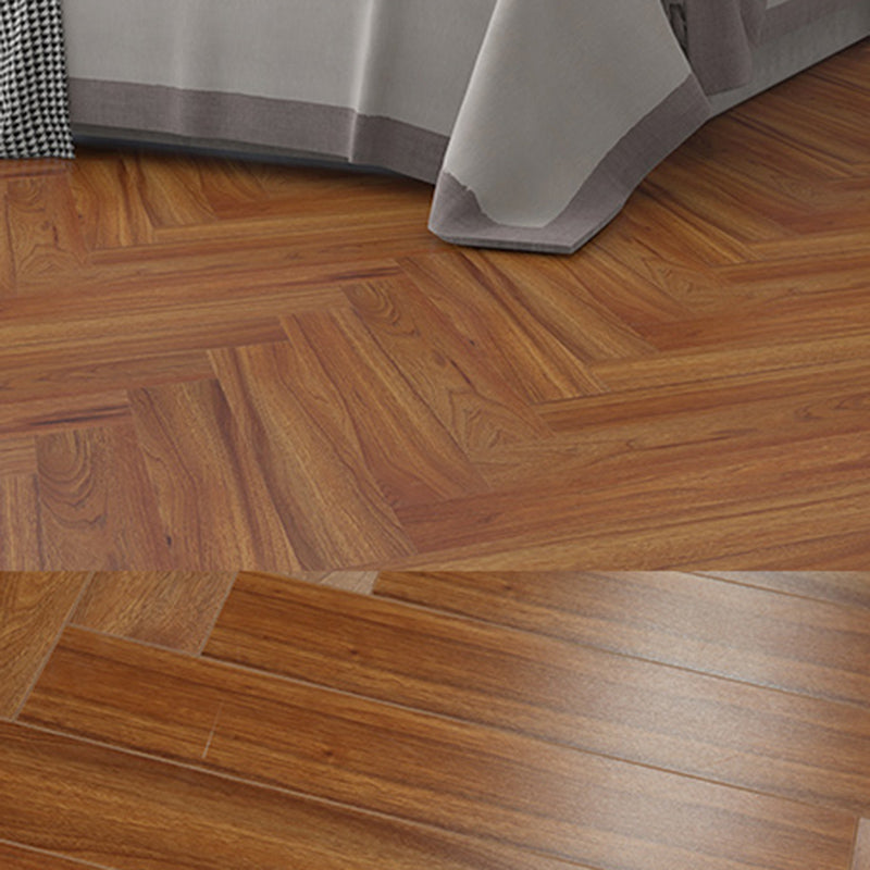 Traditional Laminate Floor Wood Mildew Resistant and Scratch Resistant Laminate Flooring