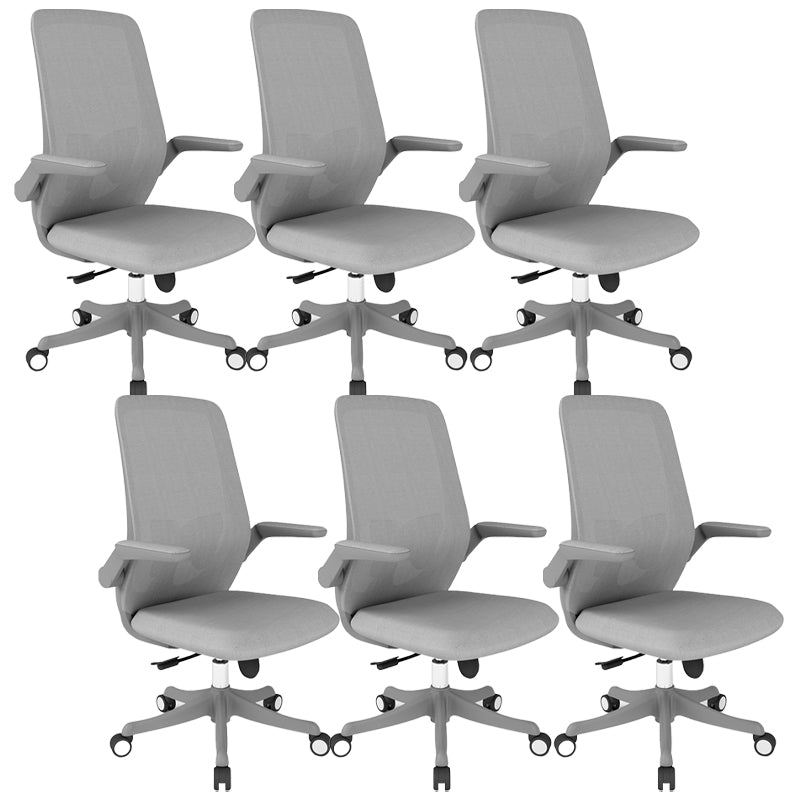 Modern Office Chair Tilt Mechanism Padded Arms Desk Chair with Wheels