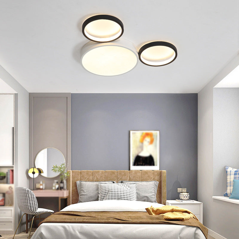 Metal Round Shape Flush Mount Light Kid-Style 3 Lights Flush Ceiling Light