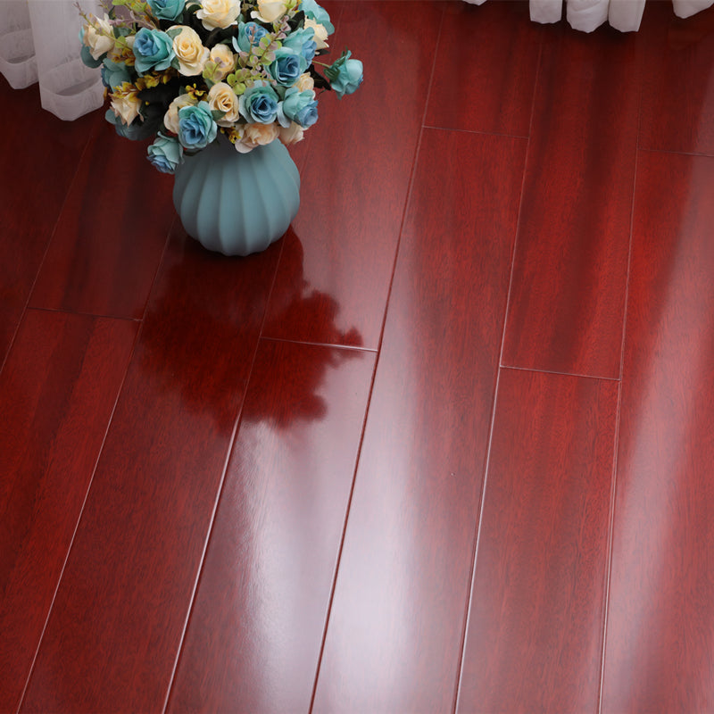 Traditional Laminate Flooring Wood Scratch Resistant Laminate Plank Flooring