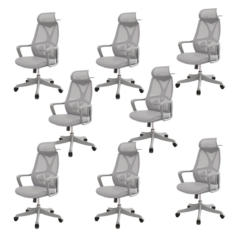 Modern Swivel Chair Adjustable Seat Height Fixed Arms Office Chair with Wheels