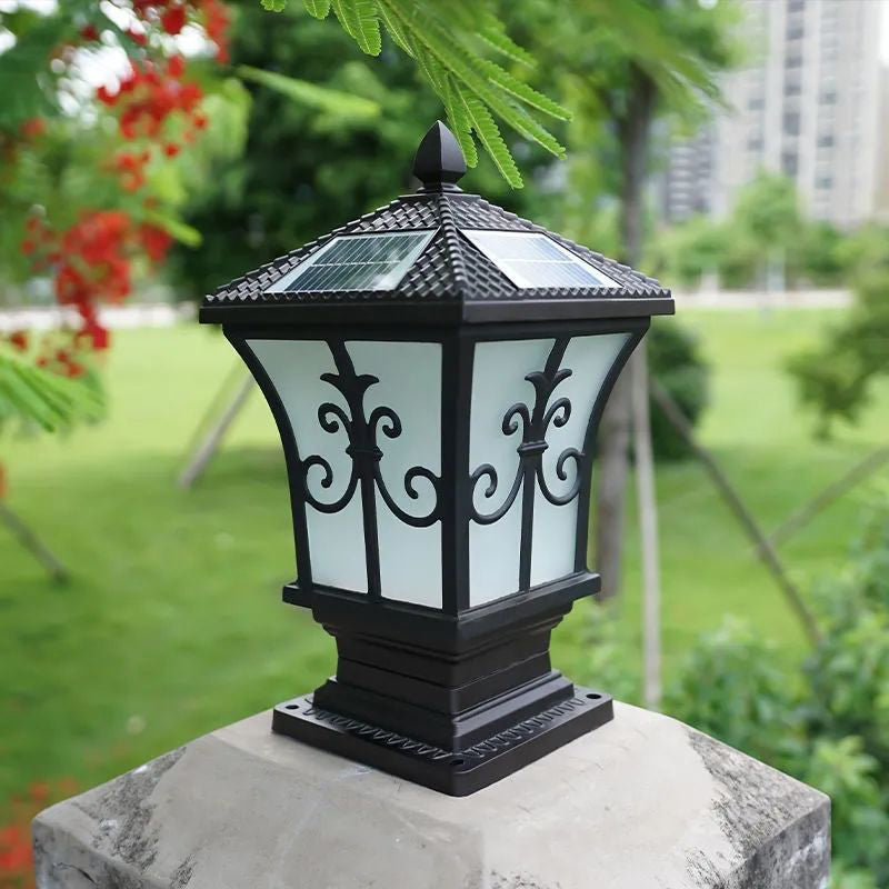 Modern Simple Aluminum Outdoor Light Solar Energy Pillar Lamp for Garden