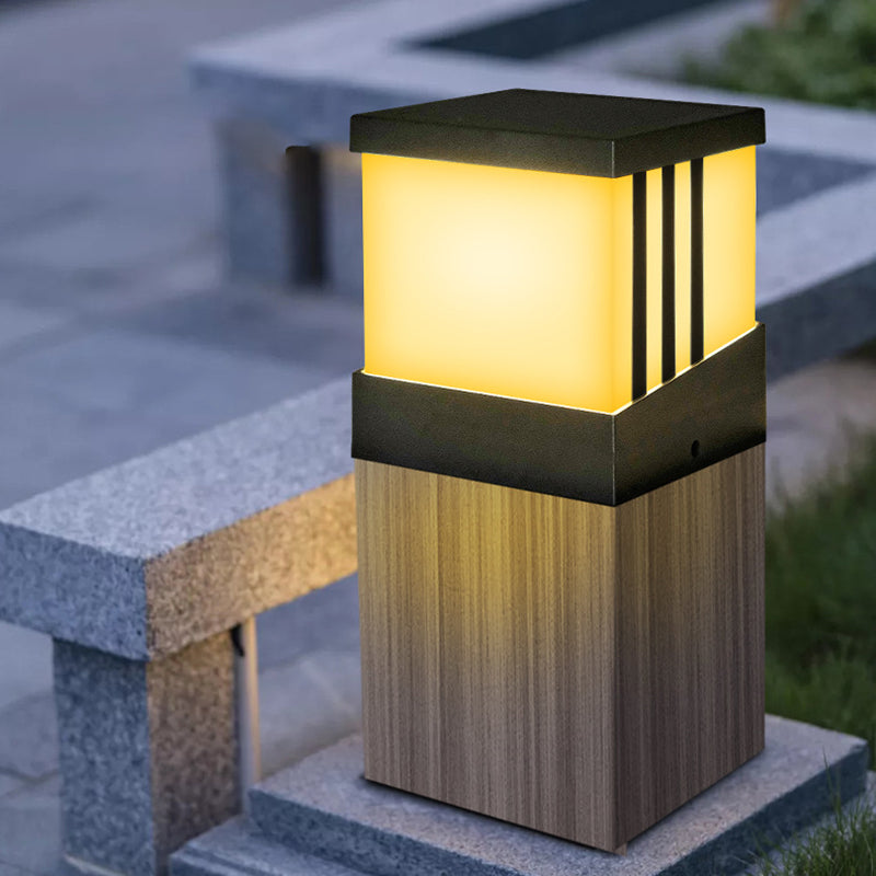 Modern Simple Outdoor Light Cube Shape Solar Energy Pillar Lamp for Outdoor