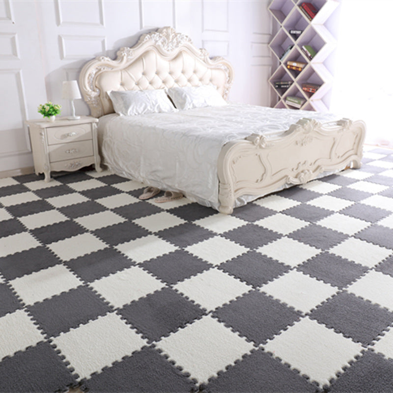 Fade Resistant Level Loop Carpet Tile Non-Skid Interlocking Bedroom Carpet Tiles