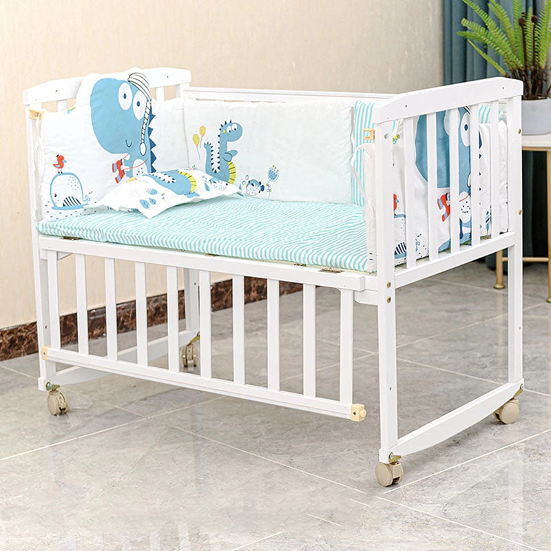 Scandinavian Baby Crib Pine Coir Fiber Nursery Crib with Casters