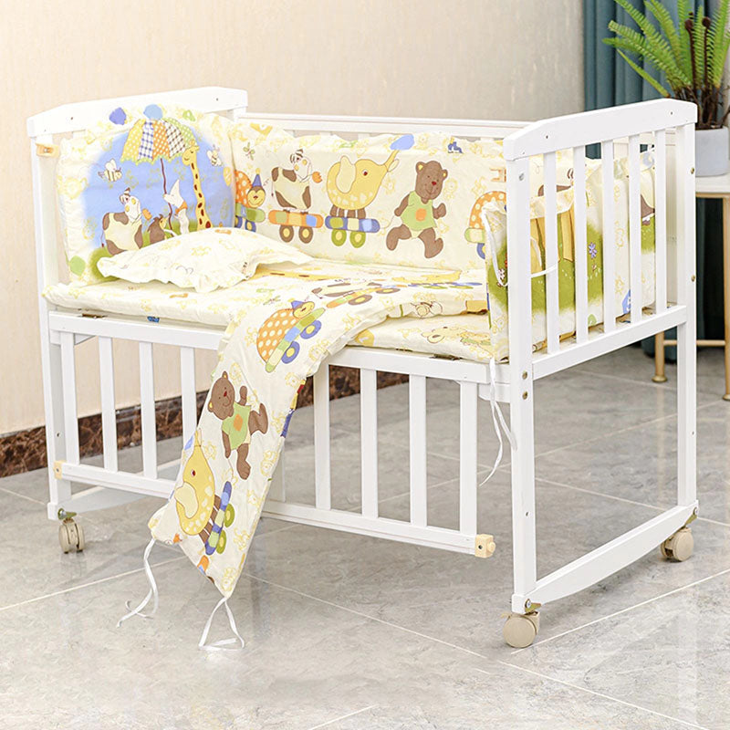 Scandinavian Baby Crib Pine Coir Fiber Nursery Crib with Casters