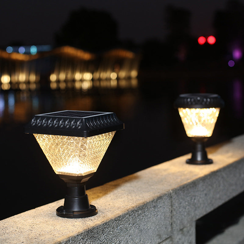 Modern Simple Plastic Pillar Lamp Waterproof Solar Energy Pillar Light for Outdoor