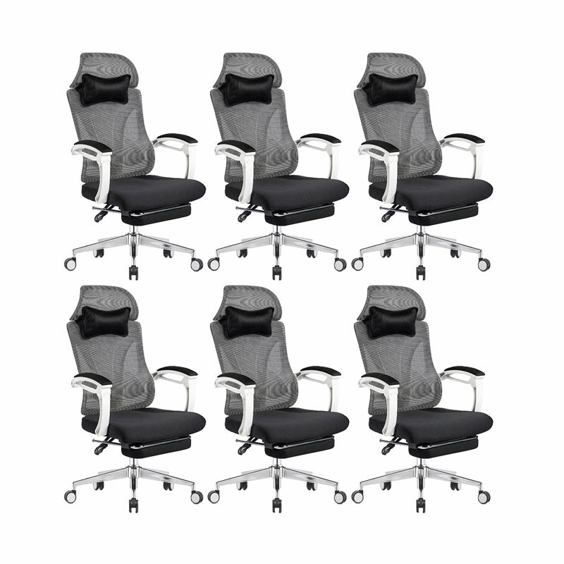 Modern Office Chair Adjustable Seat Height Padded Arms Desk Chair with Wheels