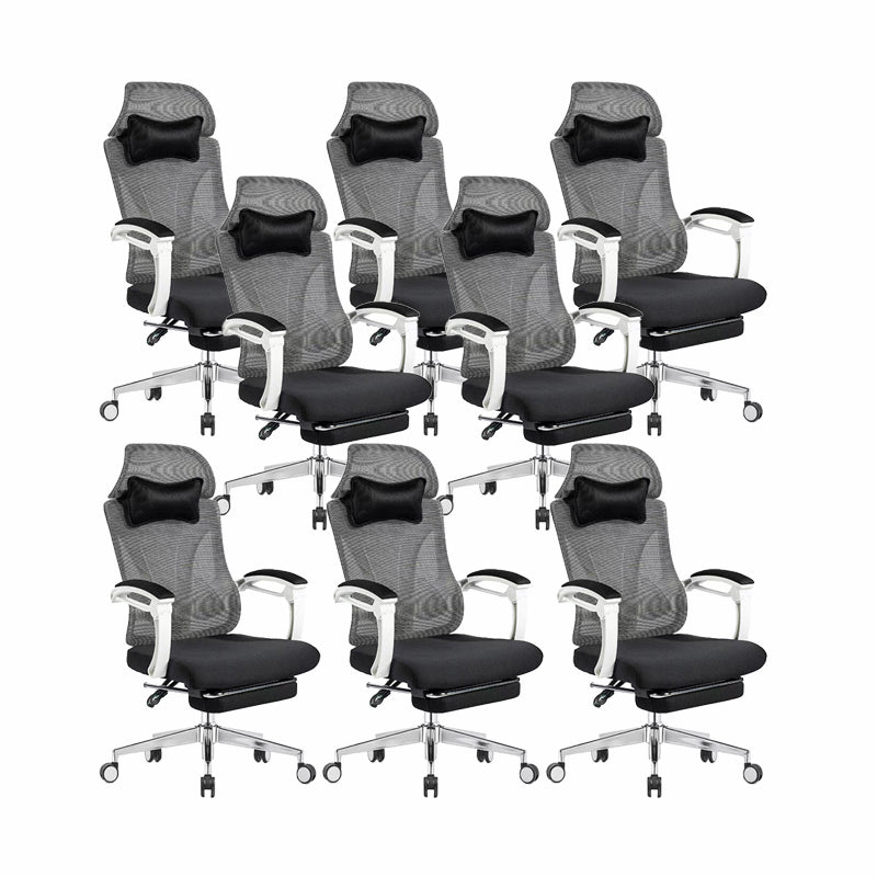 Modern Office Chair Adjustable Seat Height Padded Arms Desk Chair with Wheels