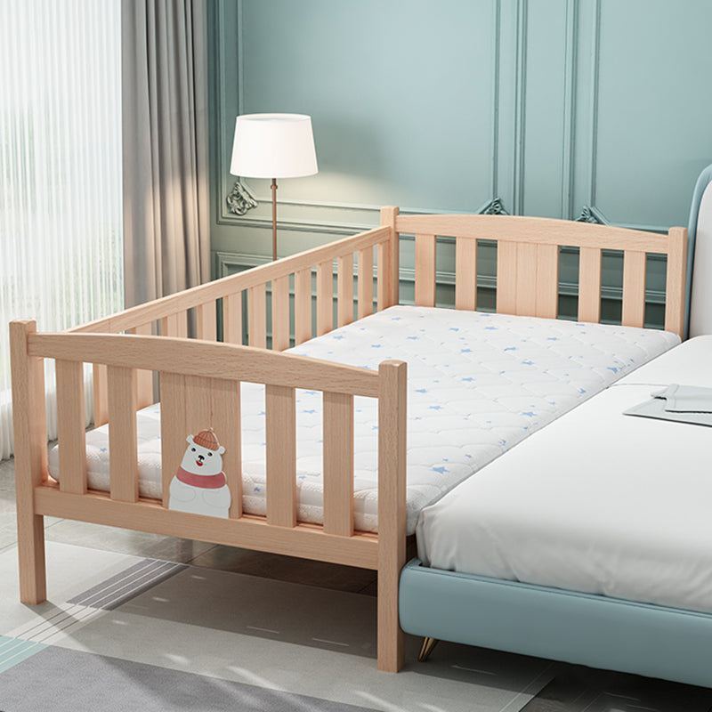 Farmhouse Solid Wood Baby Crib Natural Nursery Bed with Guardrail