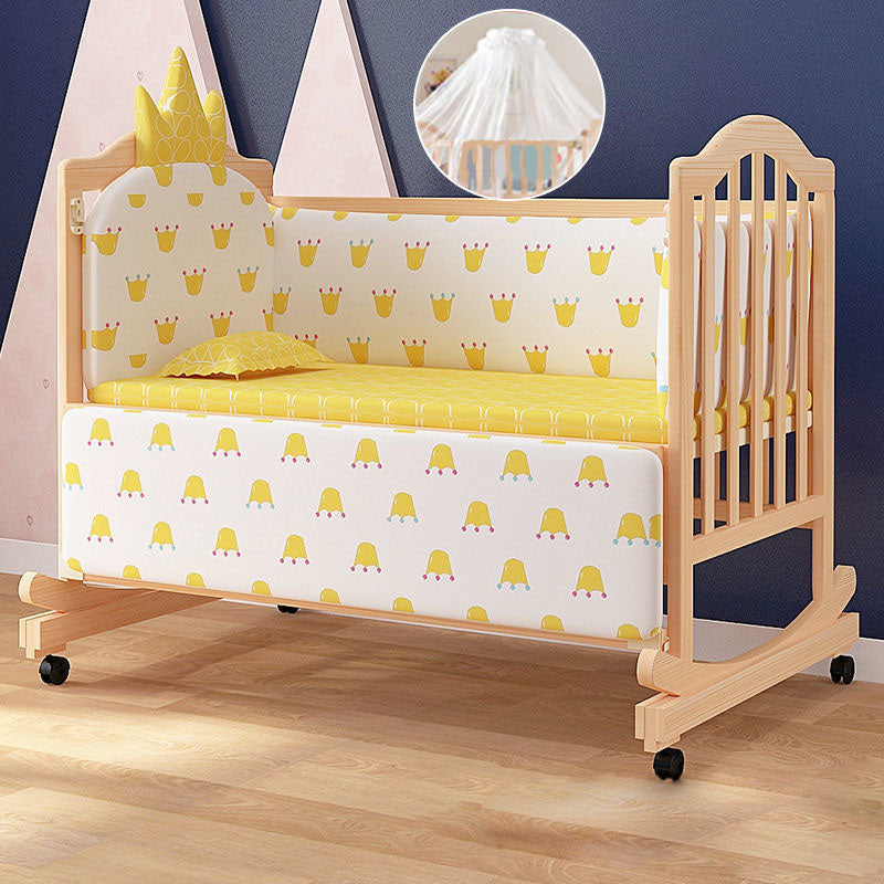 Scandinavian Nursery Crib Solid Wood Guardrail Baby Crib with Casters