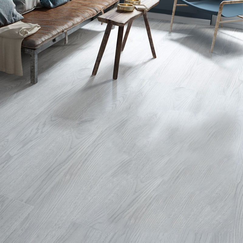 Multi-Tonal Style Vinyl Flooring Peel and Stick Wood Effect Vinyl Flooring