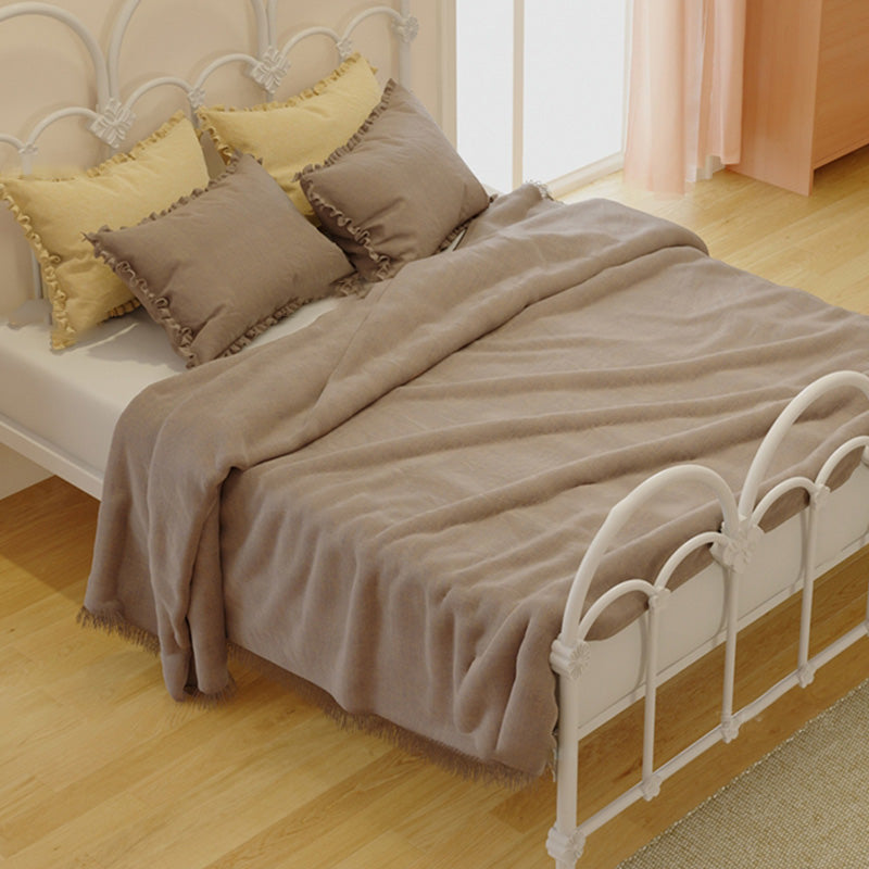 Scandinavian White/Beige Standard Bed with Open-Frame Headboard