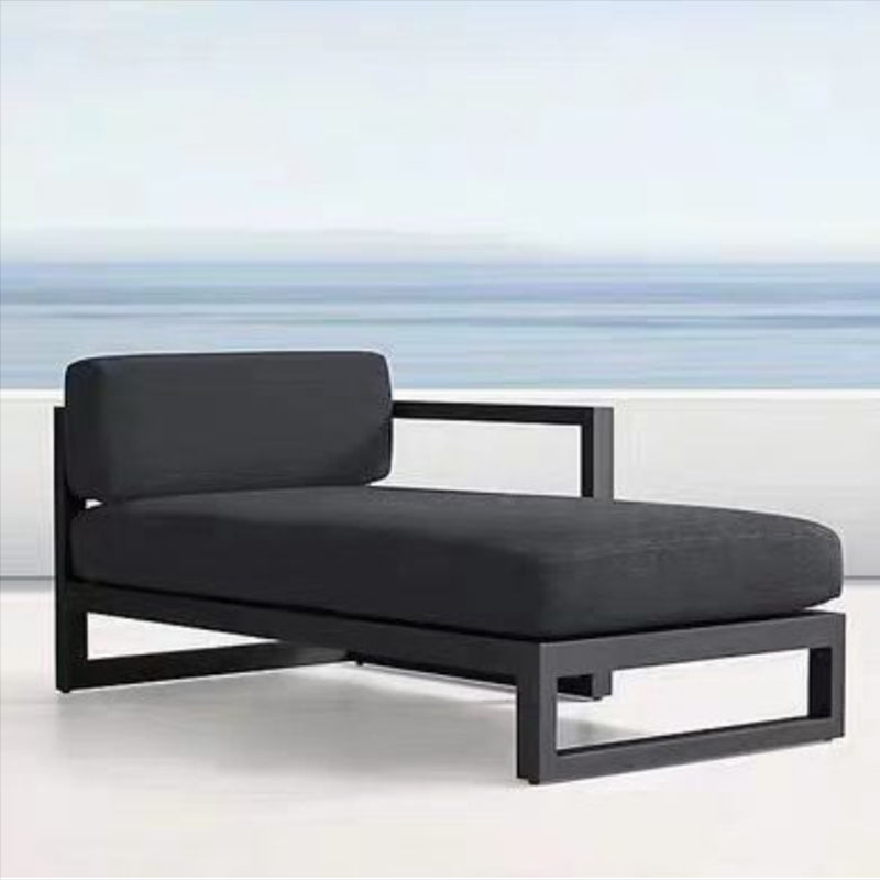 Black Metal Patio Sofa Industrial Style Minimalist Villa Outdoor Patio Sofa