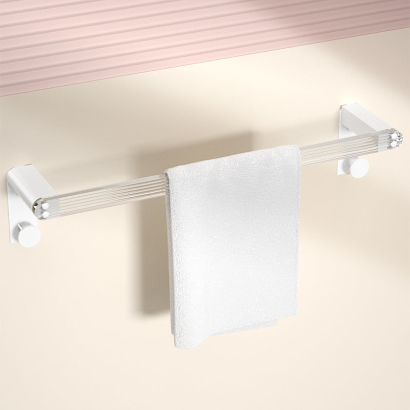 White Bathroom Accessory Set Metal & Acrylic Bathroom Set with Bath Shelf/Robe Hooks