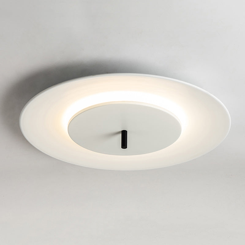 Nordic Round Ceiling Light Metal LED Flush Mount Lighting Fixture for Bedroom