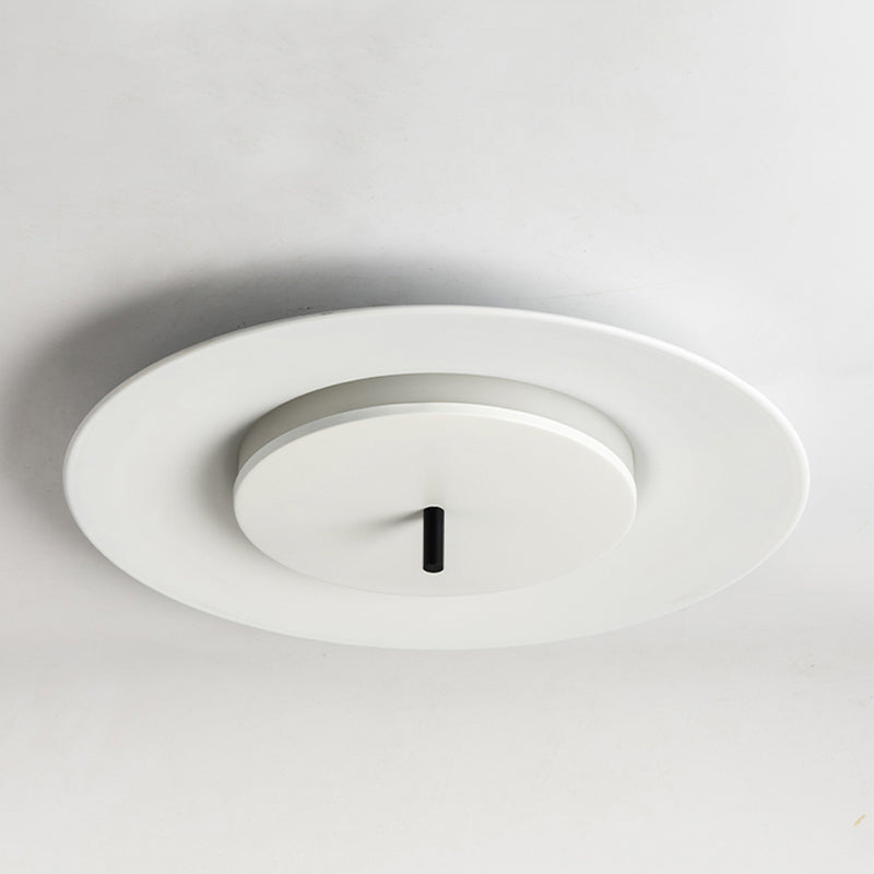 Nordic Round Ceiling Light Metal LED Flush Mount Lighting Fixture for Bedroom