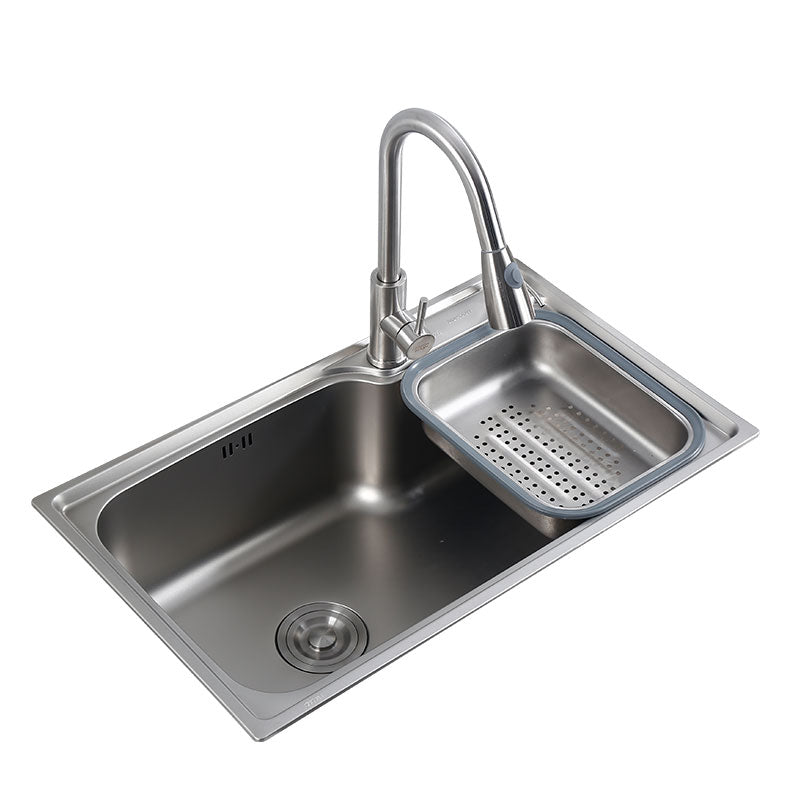 Stainless Steel Kitchen Sink Contemporary Single Bowl Kitchen Sink with Basket Strainer