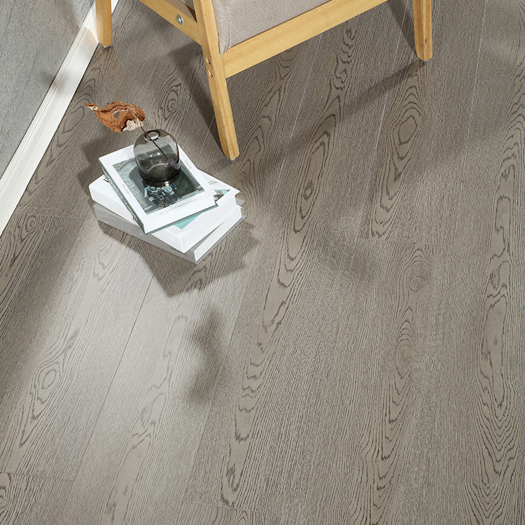 Modern Wood Laminate Floor Natural Oak Textured Laminate Flooring