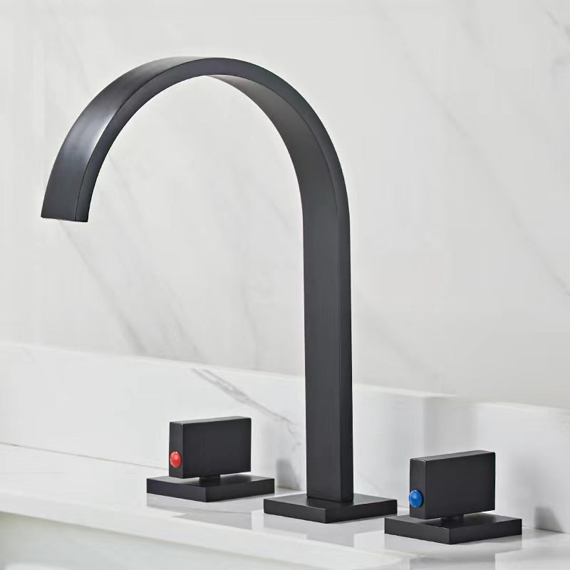 Modern Style Faucet Widespread Faucets with Double Cross Handles