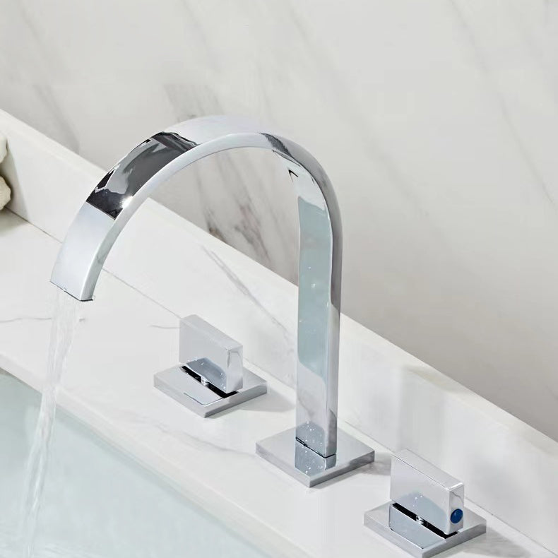 Modern Style Faucet Widespread Faucets with Double Cross Handles