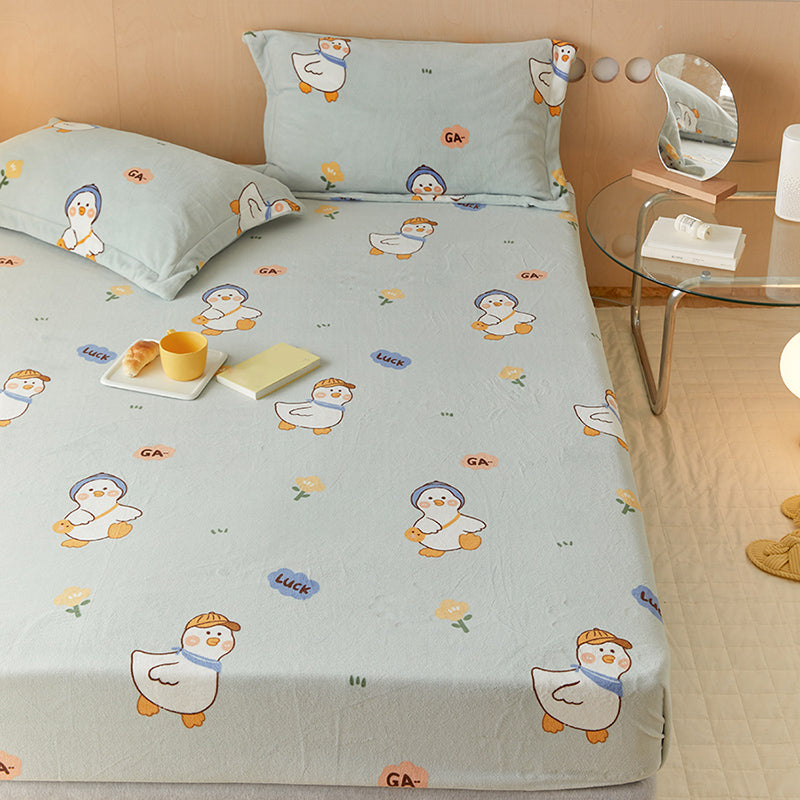 Fitted Sheet Cartoon Pattern Flannel Non-Pilling Fade Resistant Bed Sheet Set