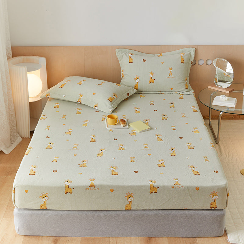 Fitted Sheet Cartoon Pattern Flannel Non-Pilling Fade Resistant Bed Sheet Set