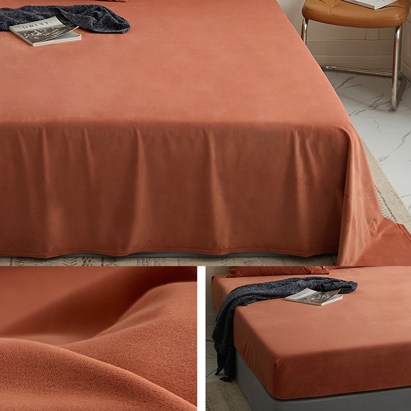 Breathable Bed Sheet Flannel Soft Whole Colored Bed Sheet Set