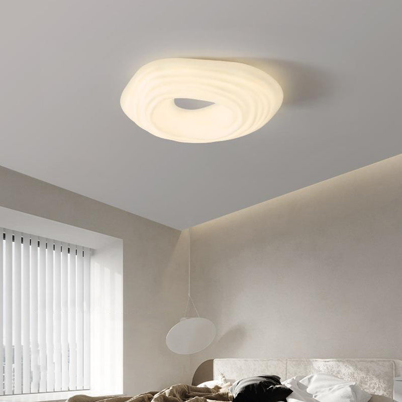 White Shaded Flush Mount Lighting Modernism LED Ceiling Light for Foyer