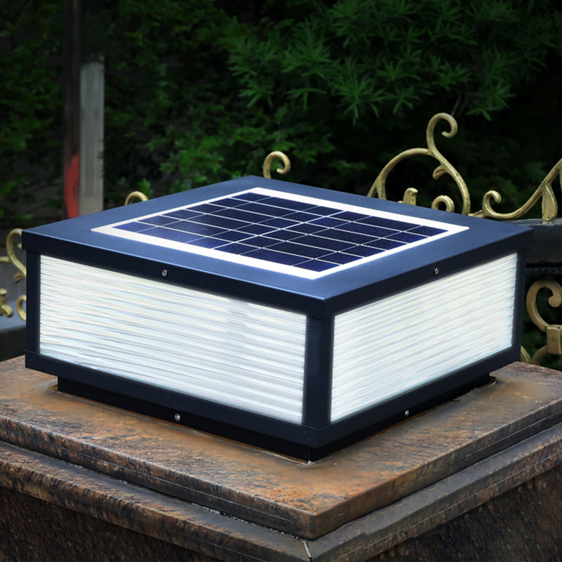 Modern Simple Aluminum Outdoor Light Square Shape Solar Energy Pillar Lamp for Outdoor